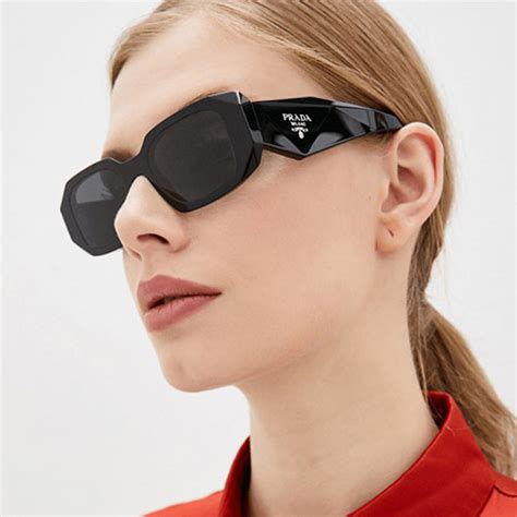 tculos de sol prada 17ws|Prada Eyewear Prada PR 17WS Oval Frame Sunglasses .